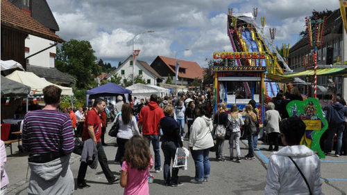 Volketswiler Nachrichten: Volketswiler Dorffest: Neu Erst Im Jahr 2024